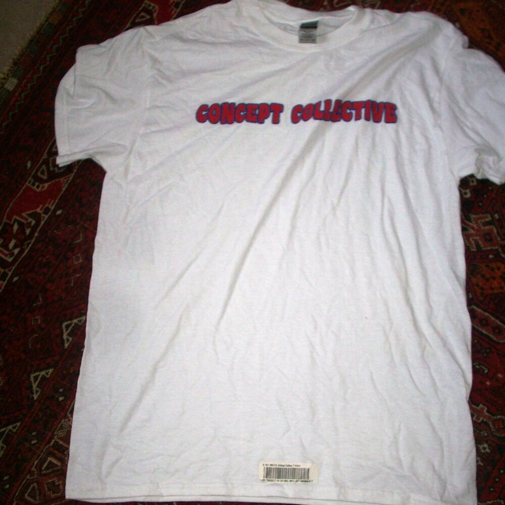 GUILDAN WHITE T-SHIRT  Concept Collective ROUND NECK Retro SHORT SLEEVE SIZE M
